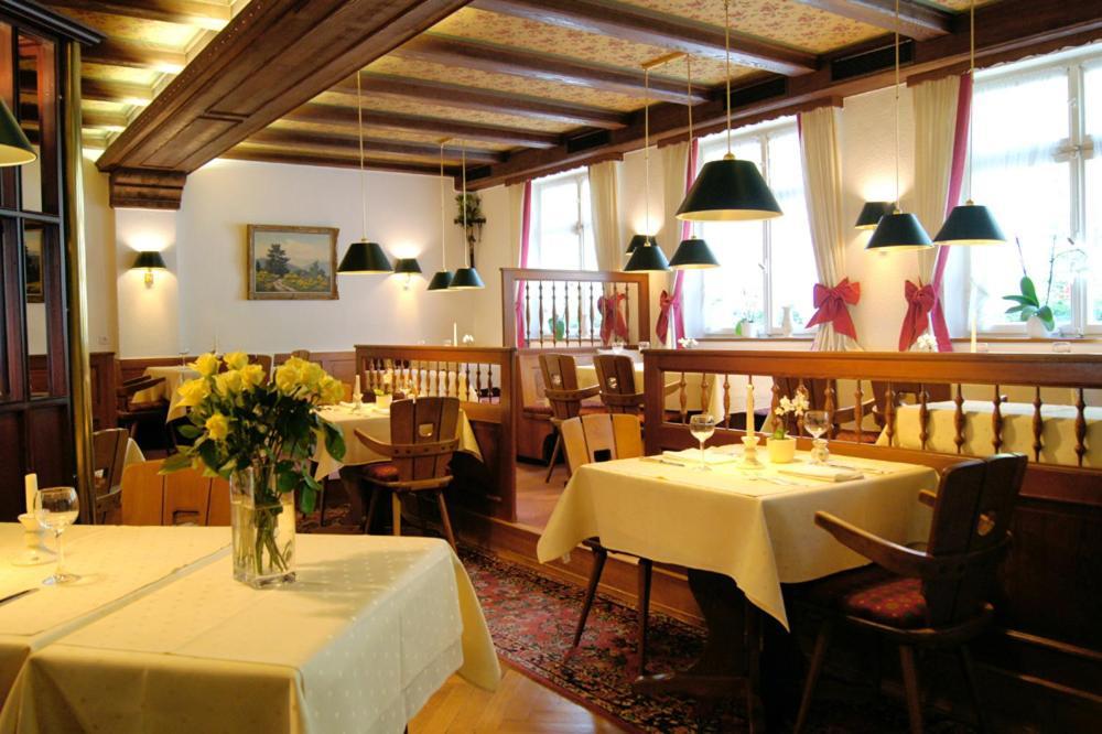 Zum Kranz Garni Hotel Bad Rippoldsau Bagian luar foto