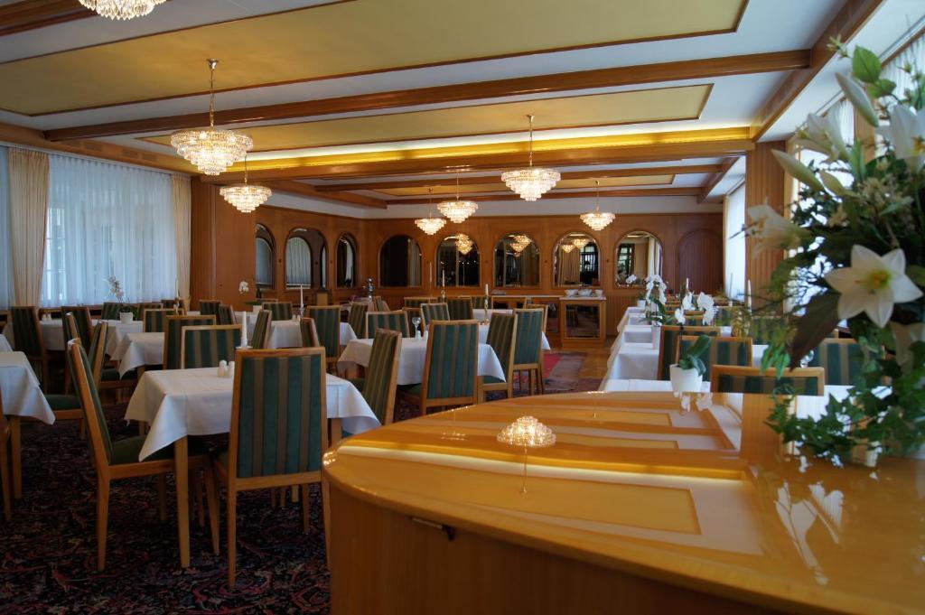 Zum Kranz Garni Hotel Bad Rippoldsau Bagian luar foto