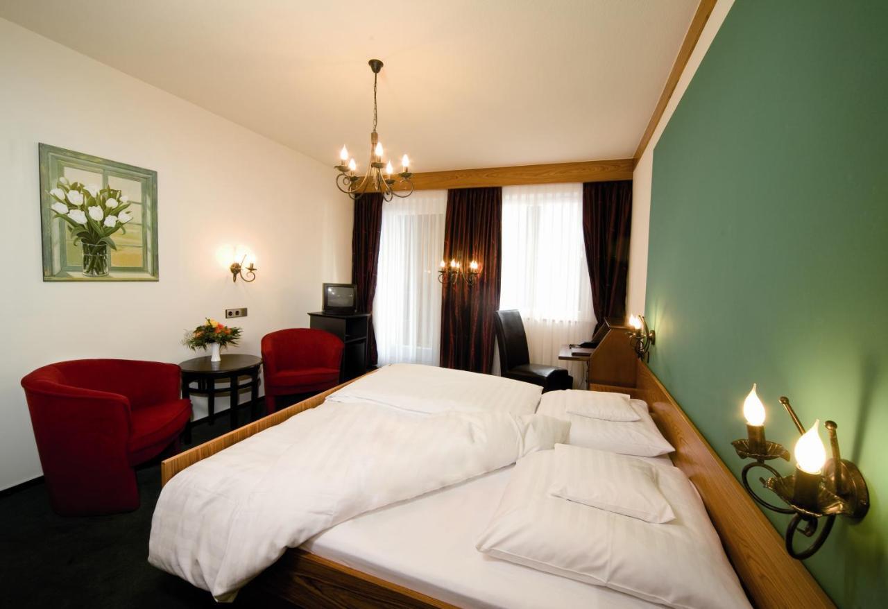 Zum Kranz Garni Hotel Bad Rippoldsau Ruang foto